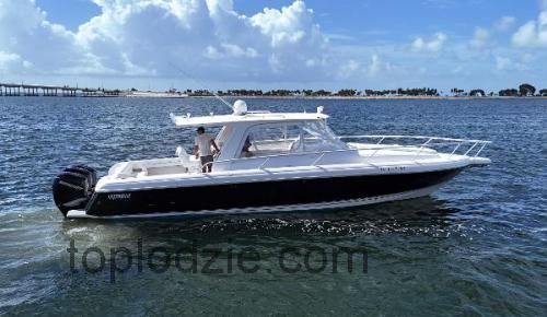 Intrepid 390 Sport Yacht opinia i specyfikacje